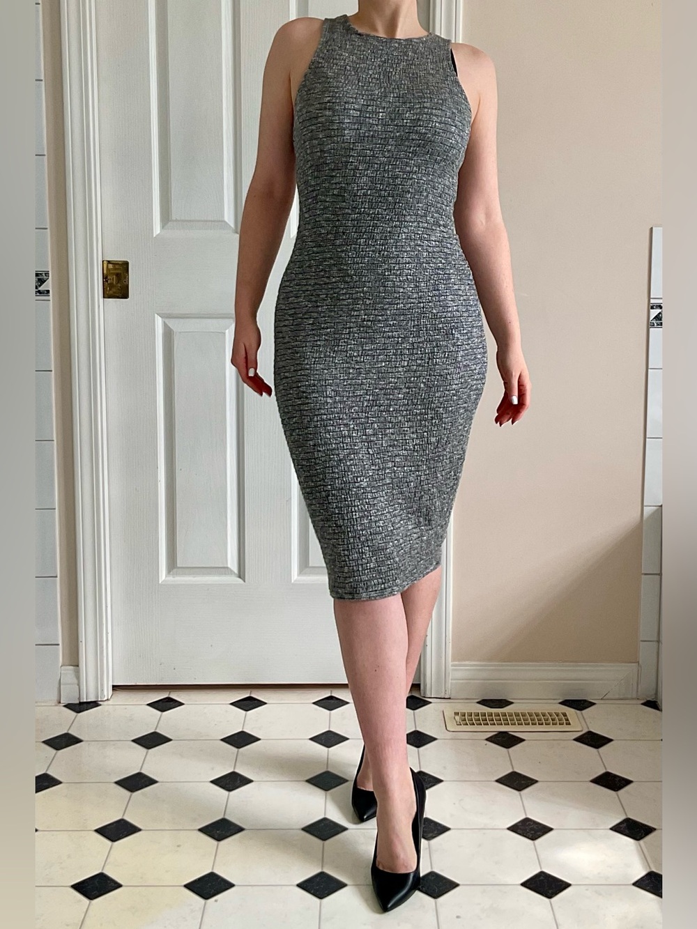 Sleek Grey Ribbed Midi Bodycon Dress